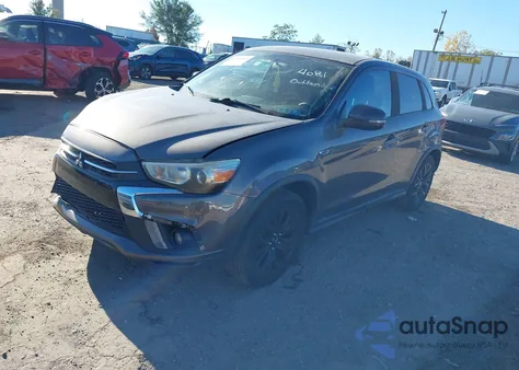 2019 Mitsubishi Outlander Sport 2.0 Le z USA, uszkodzony, nr VIN JA4AP3AU5KU014081